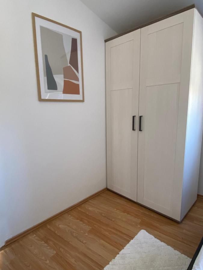 Beachfront Apartment Vir Esterno foto
